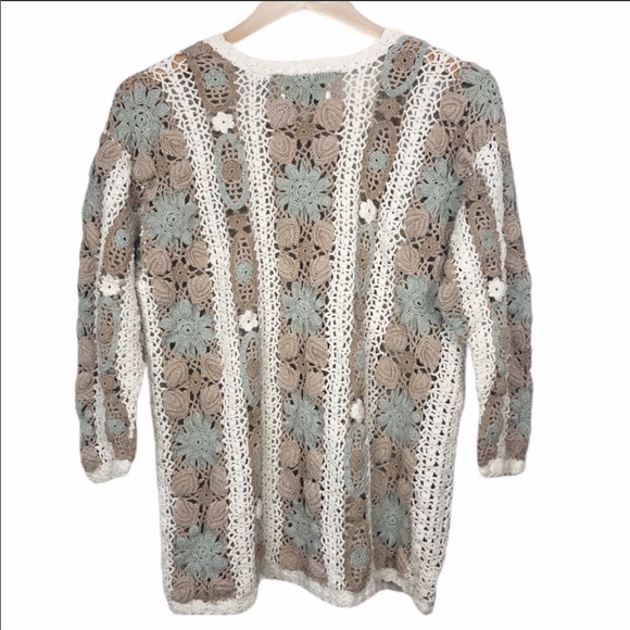 Vintage Hand Knit Neutral Floral Sweater Size M - Picture 1 of 5
